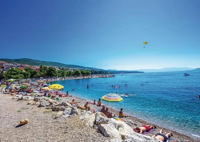 3 Bedroom Nice Home In Crikvenica
